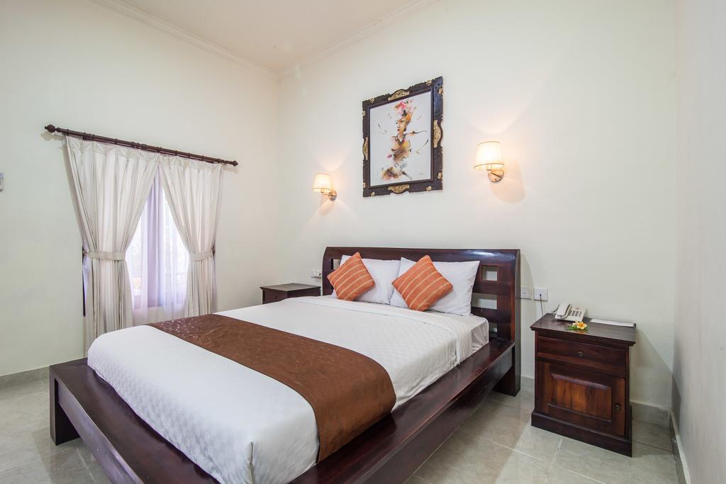 Puri Yuma Hotel Denpasar  Exterior photo