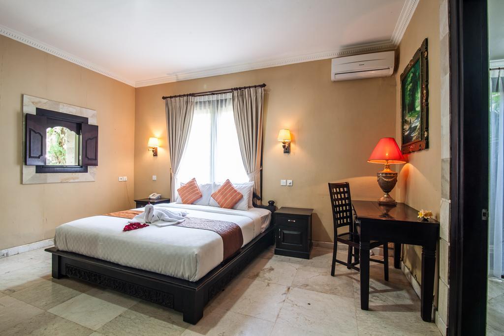 Puri Yuma Hotel Denpasar  Exterior photo