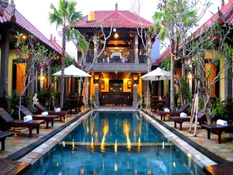 Puri Yuma Hotel Denpasar  Exterior photo